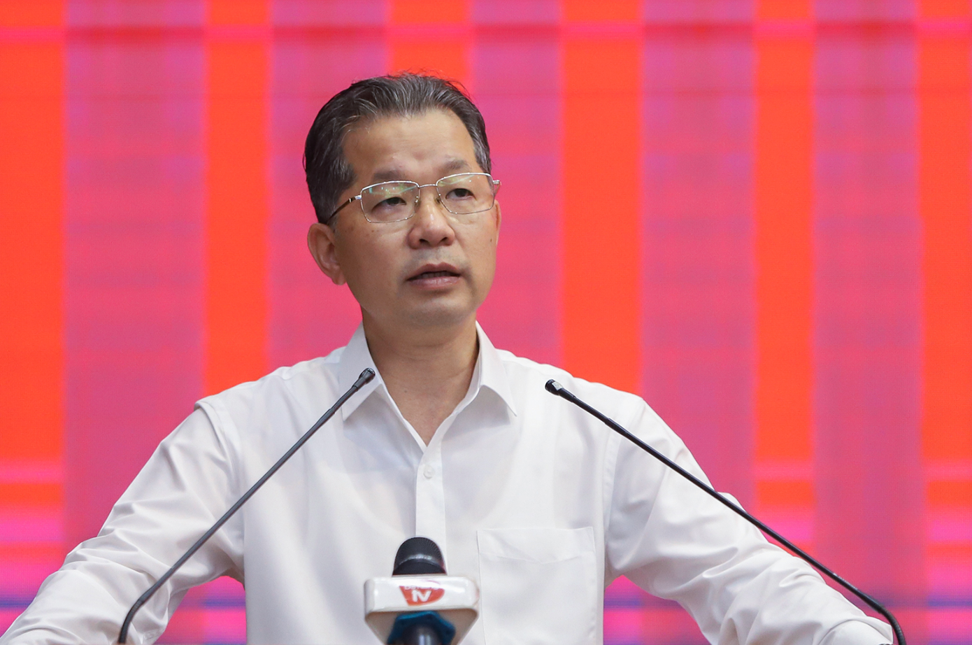 Ông Nguyễn Văn Quảng, Bí thư Thành ủy Đà Nẵng phát biểu tại hội nghị. Ông Nguyễn Văn Quảng, Bí thư Thành ủy Đà Nẵng phát biểu tại hội nghị.