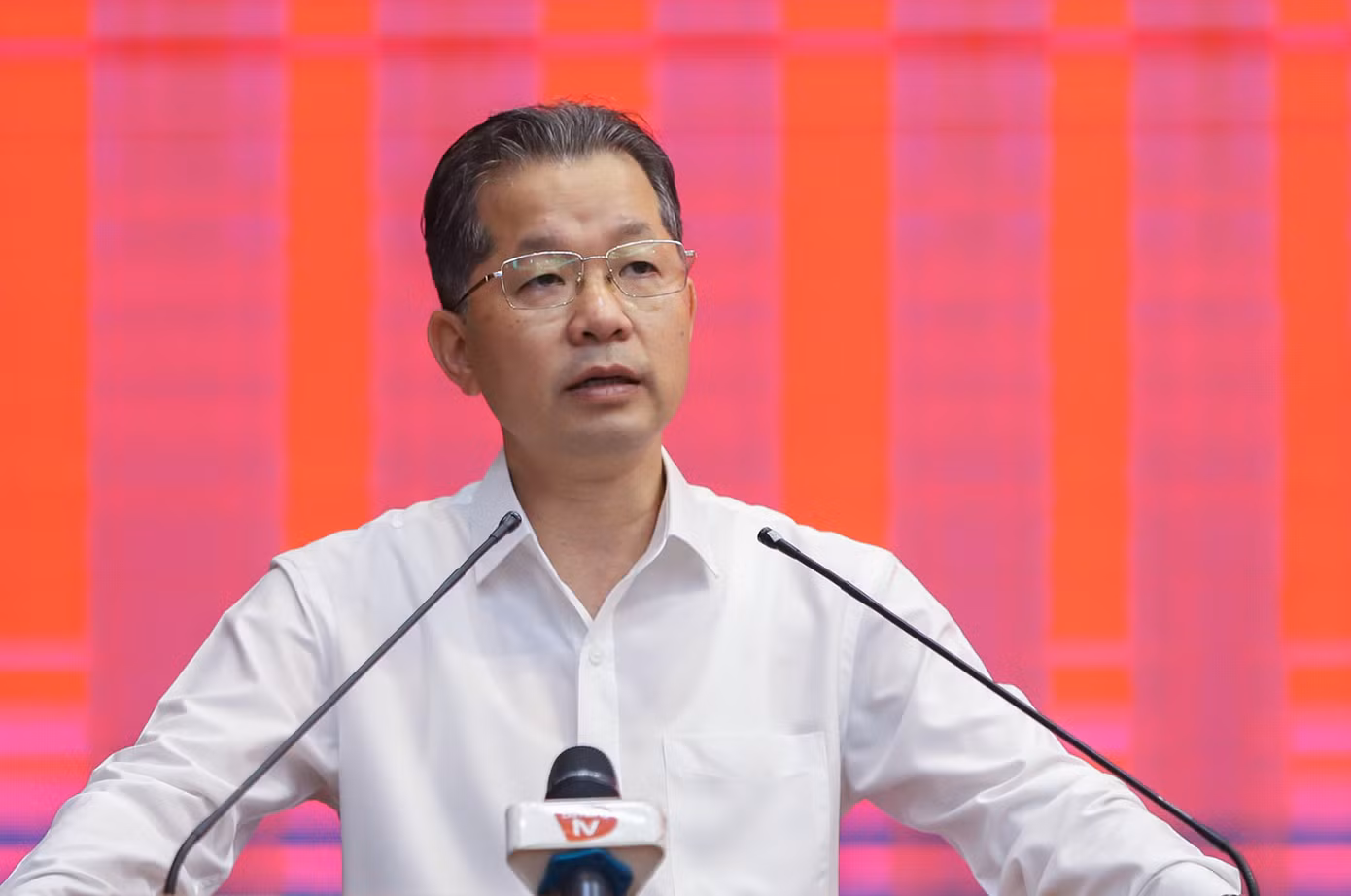 Ông Nguyễn Văn Quảng, Bí thư Thành ủy Đà Nẵng phát biểu tại hội nghị.