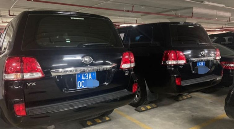 Một trong số những ô tô công của Đà Nẵng từng được bán đấu giá trước đó. Một trong số những ô tô công của Đà Nẵng từng được bán đấu giá trước đó.