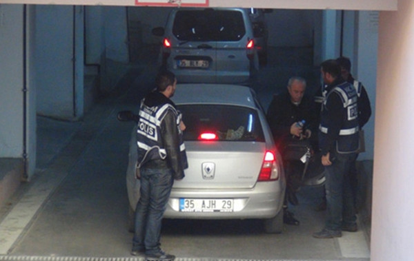 An ninh Nga bất ngờ đột kích 4 ngân hàng Thổ Nhĩ Kỳ ảnh 2