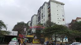 Chủ tịch Hà Nội yêu cầu sửa ngay thang máy nơi dân phải leo mái nhà ảnh 1