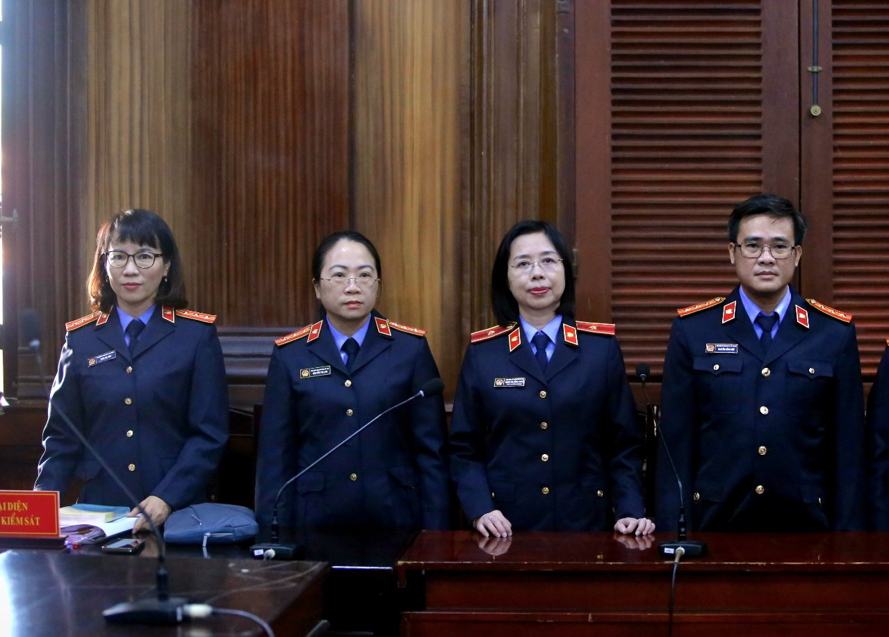 Đại diện Viện Kiểm sát tại phiên tòa. Đại diện Viện Kiểm sát tại phiên tòa.