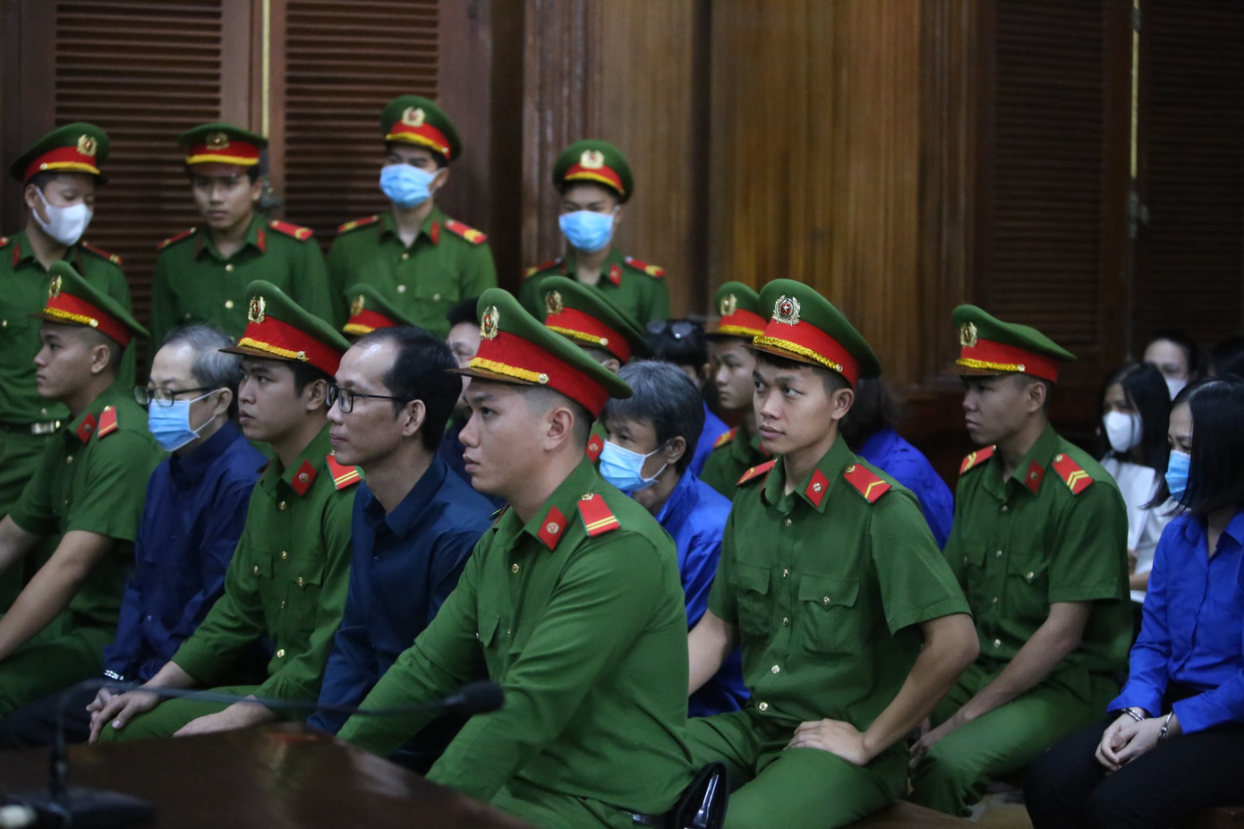 Các bị cáo tại phiên tòa. Các bị cáo tại phiên tòa.