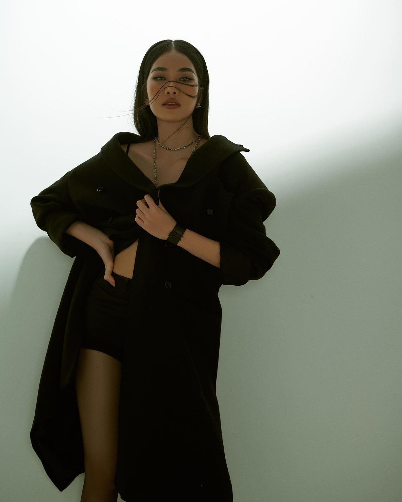 Tháng 3/2021, Phương Anh tốt nghiệp thủ khoa ngành hệ thống quản lý thông tin tại một trường đại học quốc tế tại Việt Nam. Tháng 9 vừa qua, Phương Anh tiếp tục nhận được học bổng Thạc sĩ thương mại toàn cầu tại ngôi trường này.