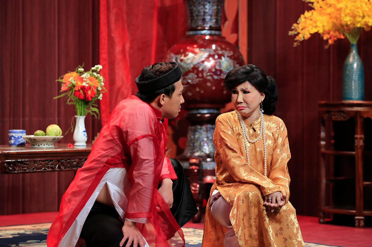 Trấn Thành và nghệ sĩ Thanh Kim Huệ trong chương trình "Ơn giời, cậu đây rồi".