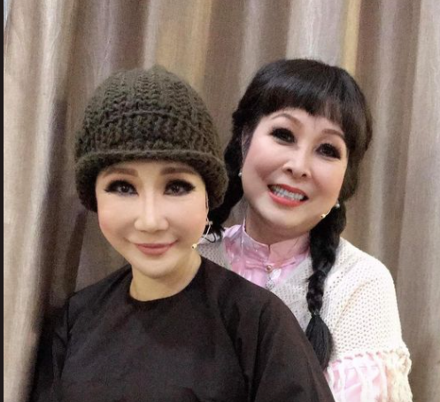 NSND Hồng Vân và nghệ sĩ Thanh Kim Huệ.