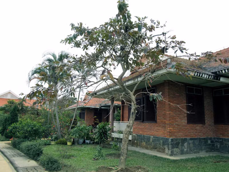 Làng S.O.S với những ngôi nhà như resort Ảnh: Nam Cường