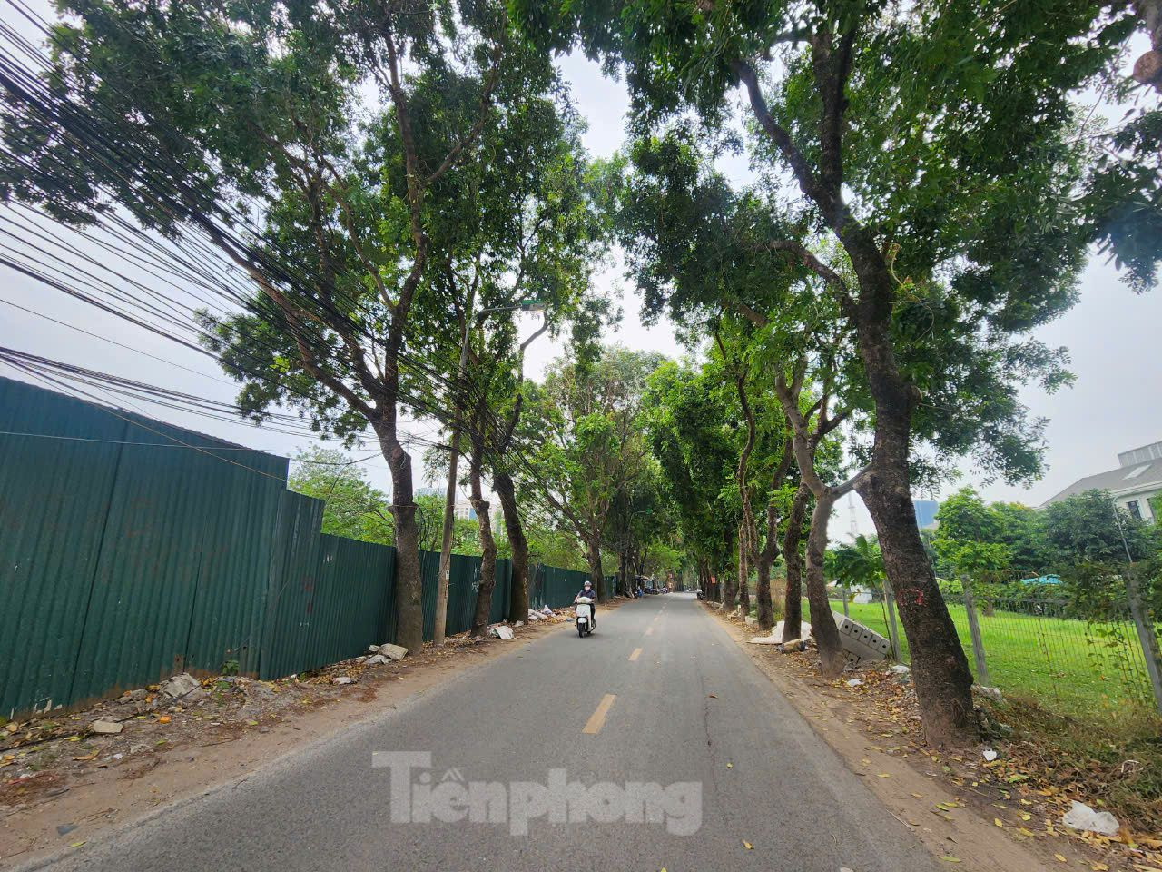 UBND quận Thanh Xuân cũng đã tổ chức đối thoại với các hộ dân thuộc diện thu hồi đất thực hiện dự án vào ngày 31/10/2024 để giải đáp những vấn đề liên quan. Trường hợp các hộ dân không đồng thuận bàn giao mặt bằng, UBND quận Thanh Xuân sẽ tổ chức thực hiện cưỡng chế thu hồi đất vào cuối tháng 11/2024.