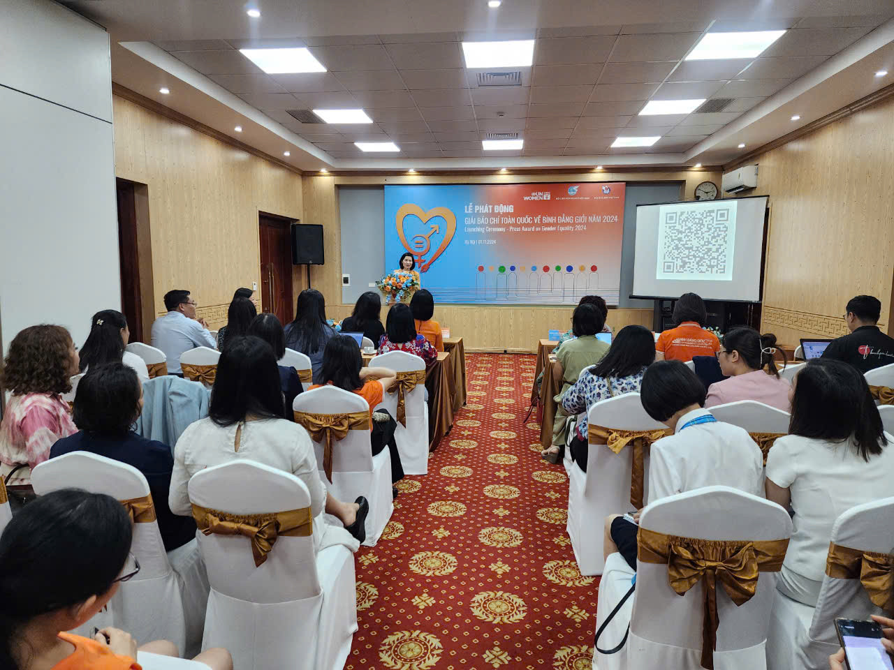 Toàn cảnh buổi họp báo Toàn cảnh buổi họp báo