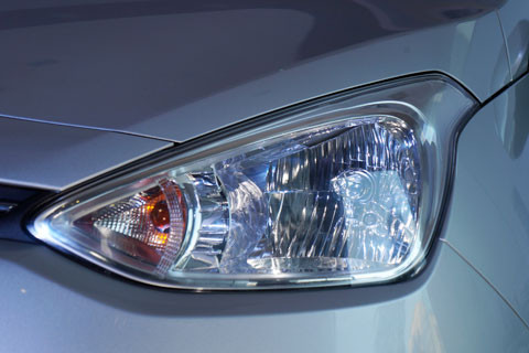 Đèn pha cỡ lớn