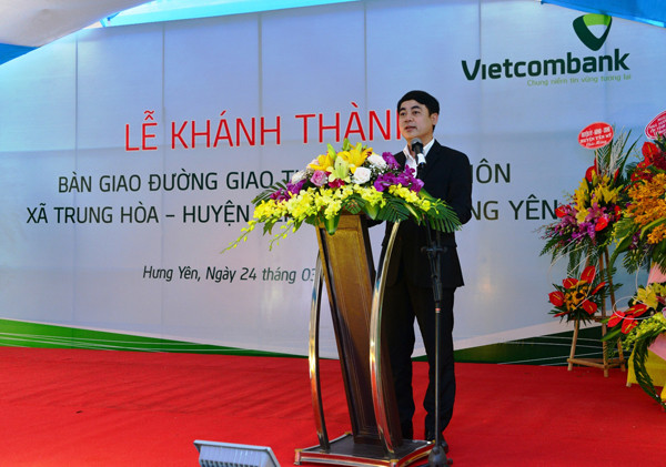 Vietcombank khánh thành công trình đường nông thôn mới tại Hưng Yên ảnh 1