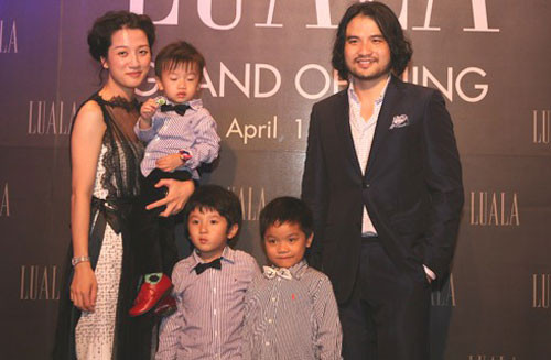 Gia đình Đỗ Ngọc Minh