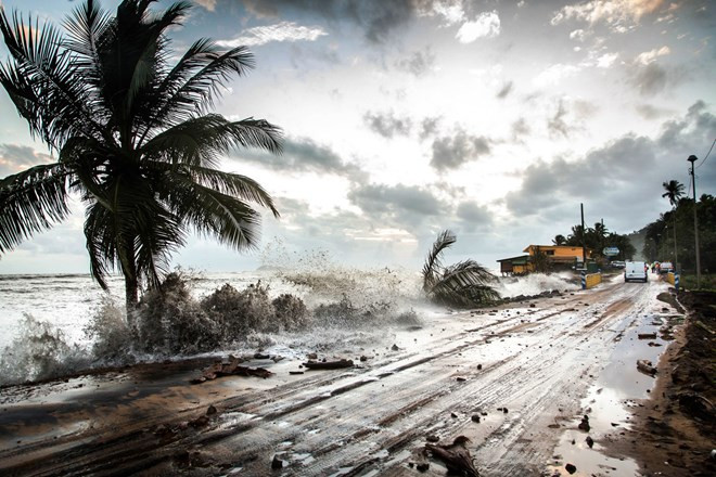 Một cơn bão đổ bộ vào Guyana ngày 15/1. (Nguồn: Getty)