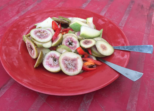 Thưởng thức nhiều món ốc ngon ven hồ Tây ảnh 2