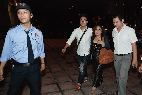 Sao Việt làm quá khi thuê vệ sĩ tiền hô hậu ủng? ảnh 8