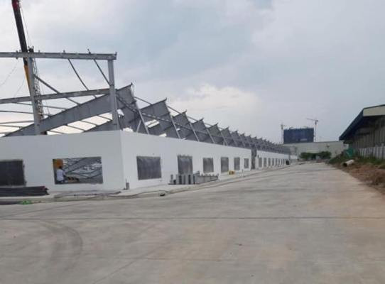 Sập khung nhà xưởng ‘khủng’, 4 người thương vong ảnh 2