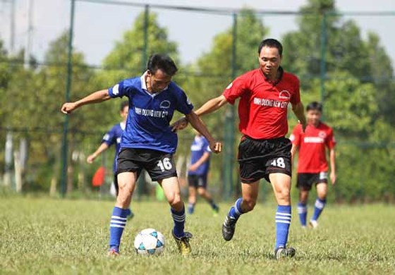 Lịch sử bóng đá Việt: Giải đấu có... 168 đội tham gia ảnh 1