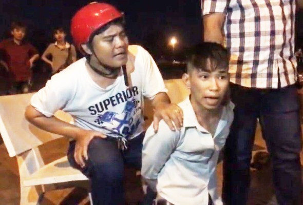 Bắt kẻ biến thái cướp xe rồi đòi quan hệ với cô gái trẻ ảnh 1