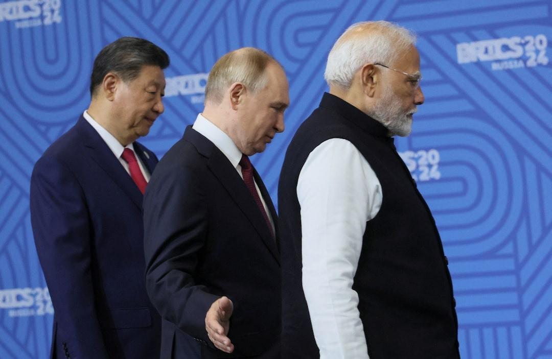 Tổng thống Nga Vladimir Putin cùng Chủ tịch Trung Quốc Tập Cận Bình và Thủ tướng Ấn Độ Narendra Modi. (Ảnh: Reuters) Tổng thống Nga Vladimir Putin cùng Chủ tịch Trung Quốc Tập Cận Bình và Thủ tướng Ấn Độ Narendra Modi. (Ảnh: Reuters)