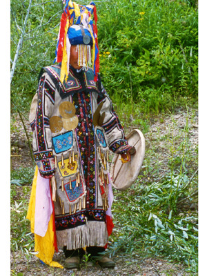Một shaman người Trung Quốc tên là Chuonnasuan. Ảnh: Richard Noll. Một shaman người Trung Quốc tên là Chuonnasuan. Ảnh: Richard Noll