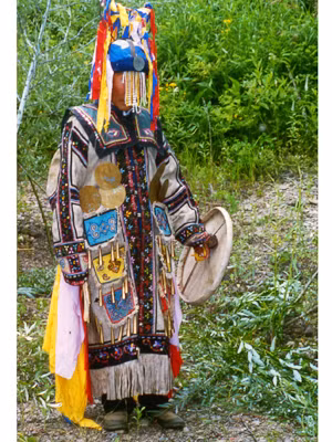 Một shaman người Trung Quốc tên là Chuonnasuan. Ảnh: Richard Noll