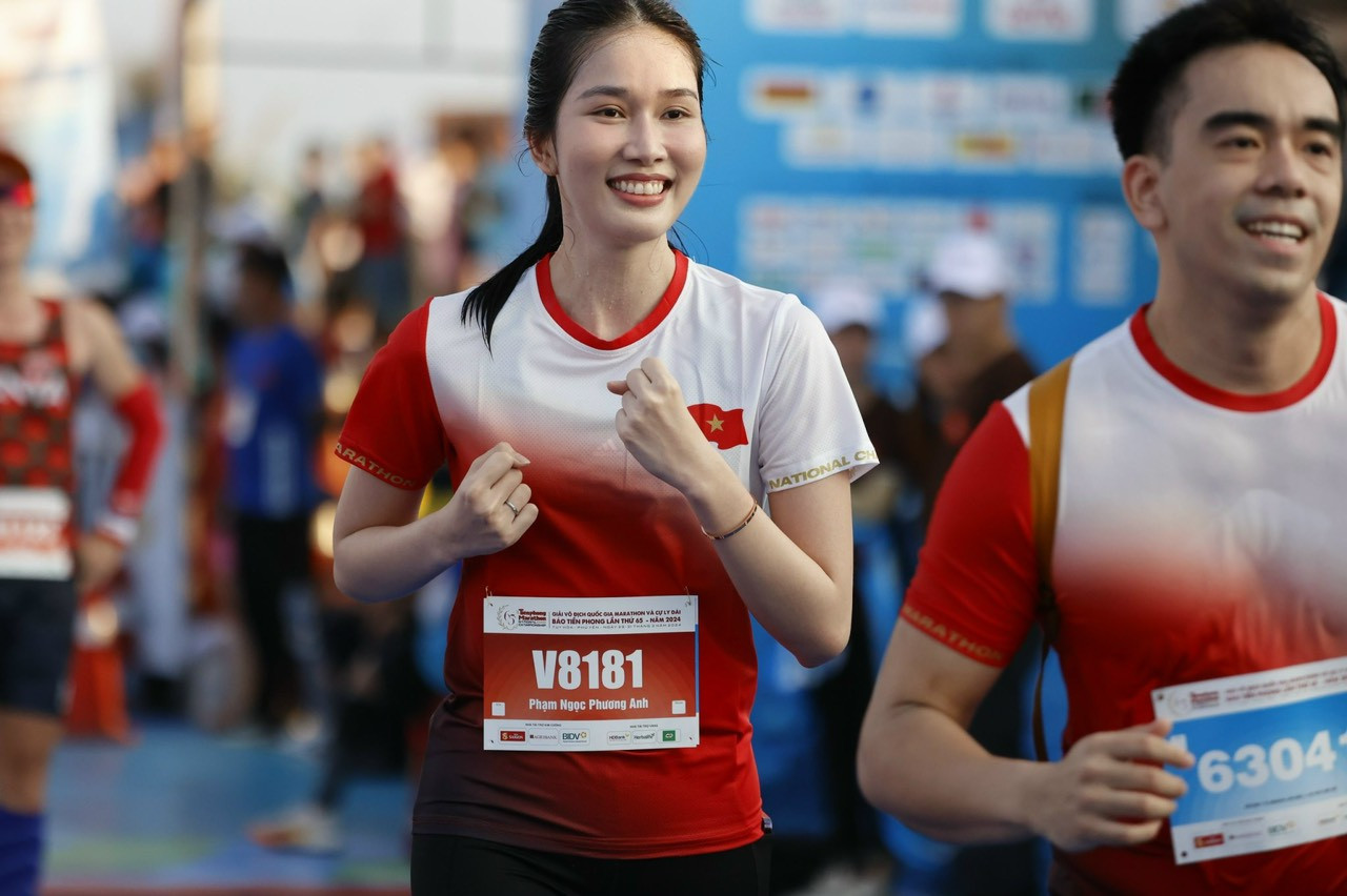 Lần thứ 3 chạy ở Tiền Phong Marathon, Á hậu 1 Hoa hậu Việt Nam 2020 Phạm Ngọc Phương Anh mong muốn khám phá du lịch Phú Yên bên cạnh mục tiêu chinh phục thử thách.