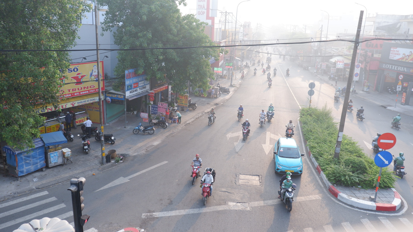 Tại khu vực tỉnh lộ 10, quận Bình Tân. Tại khu vực tỉnh lộ 10, quận Bình Tân.