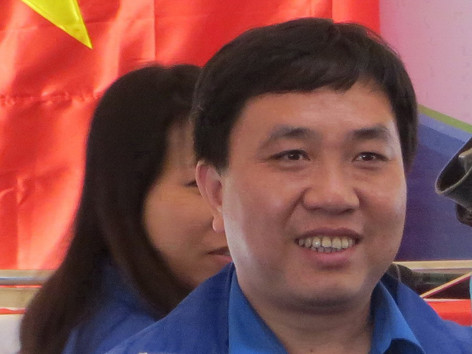 Bí thư T. Ư Đoàn Nguyễn Mạnh Dũng. a