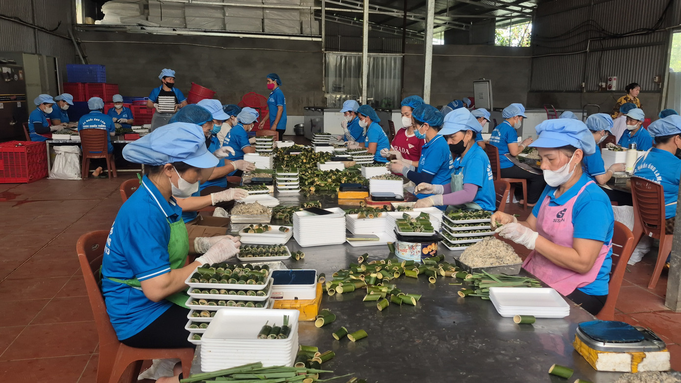 Cơ sở tạo việc làm cho nhiều lao động địa phương.