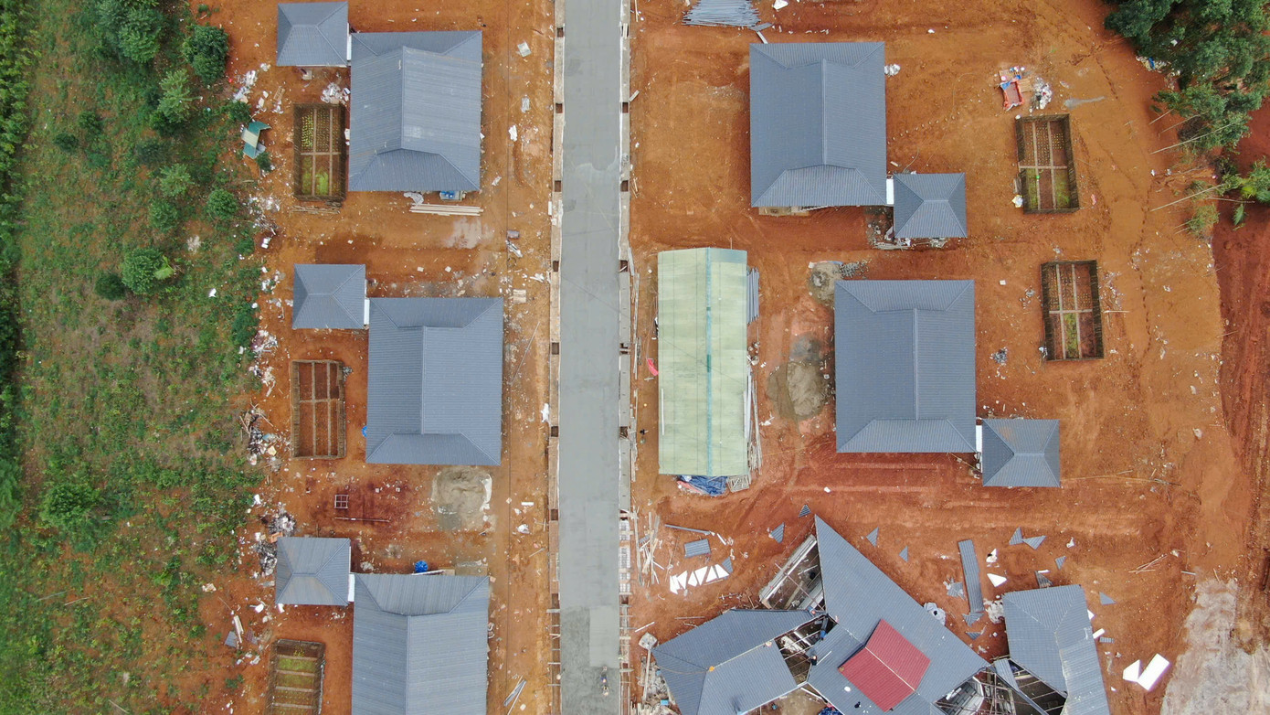 Cảnh khu tái định cư nhìn từ trên cao.