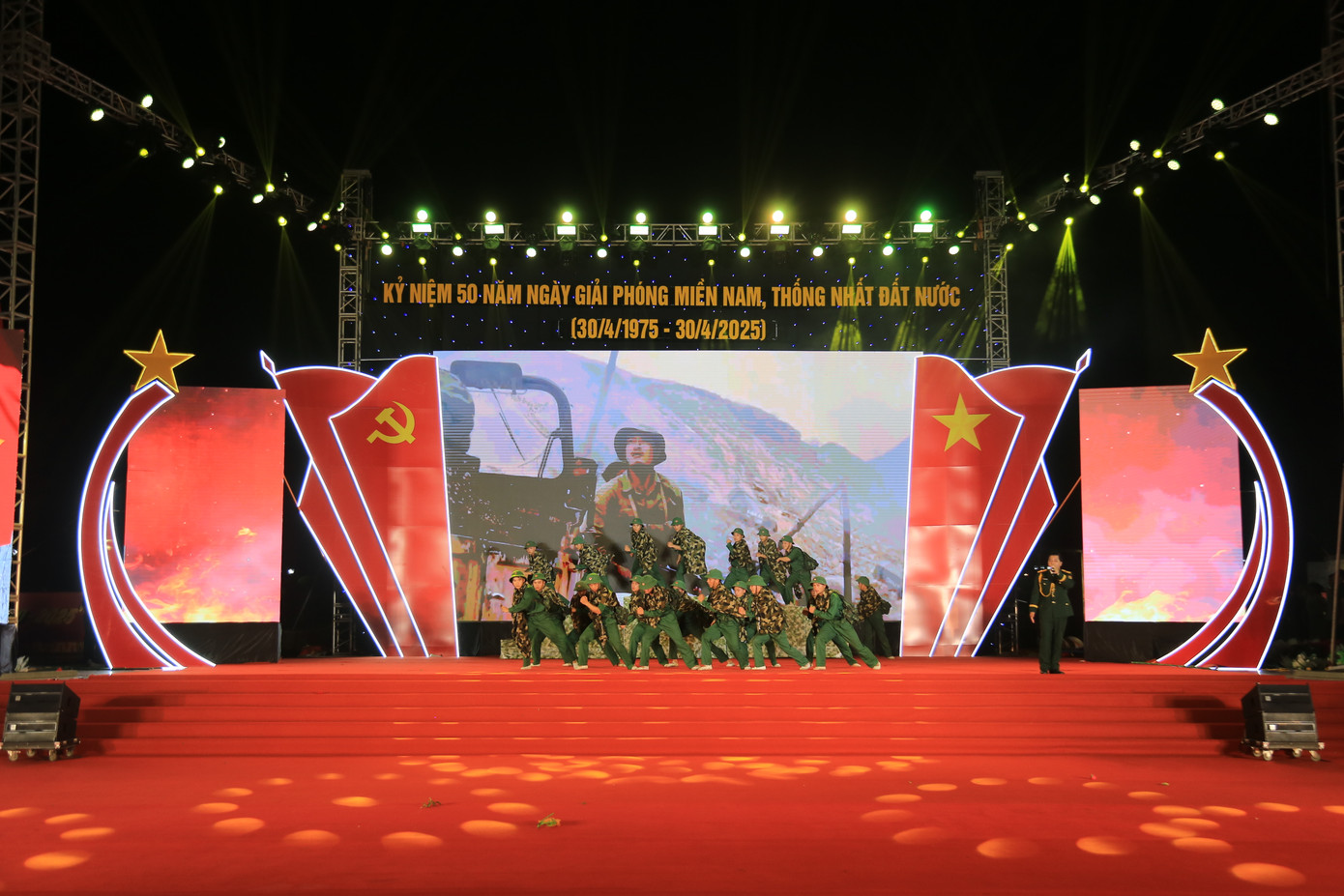 Một tiết mục trong chương trình nghệ thuật “Yên Bái - Bản hùng ca hòa cùng non sông thống nhất”.