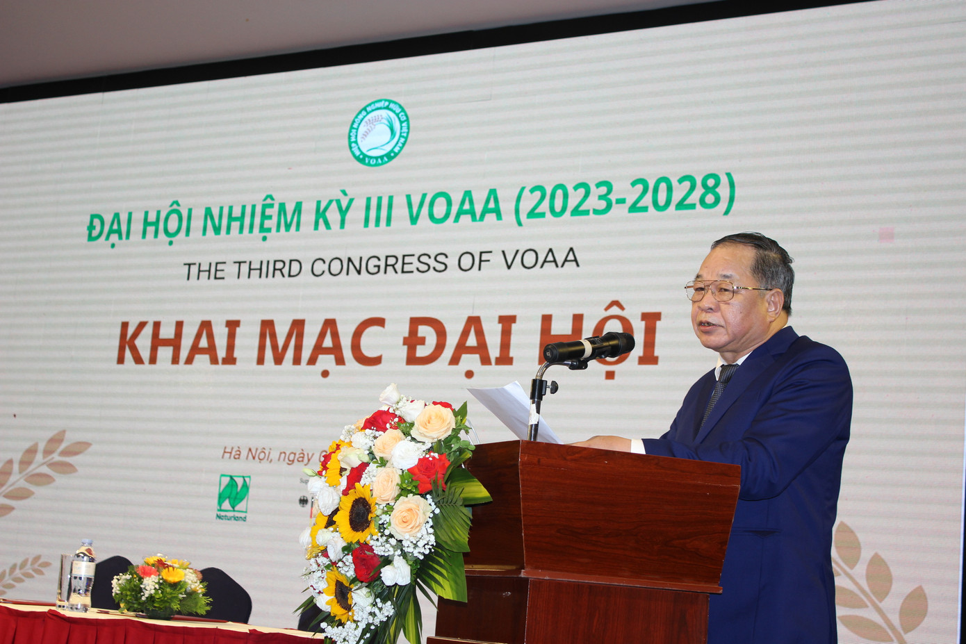 Ông Hà Phúc Mịch, Chủ tịch VOAA phát biểu.