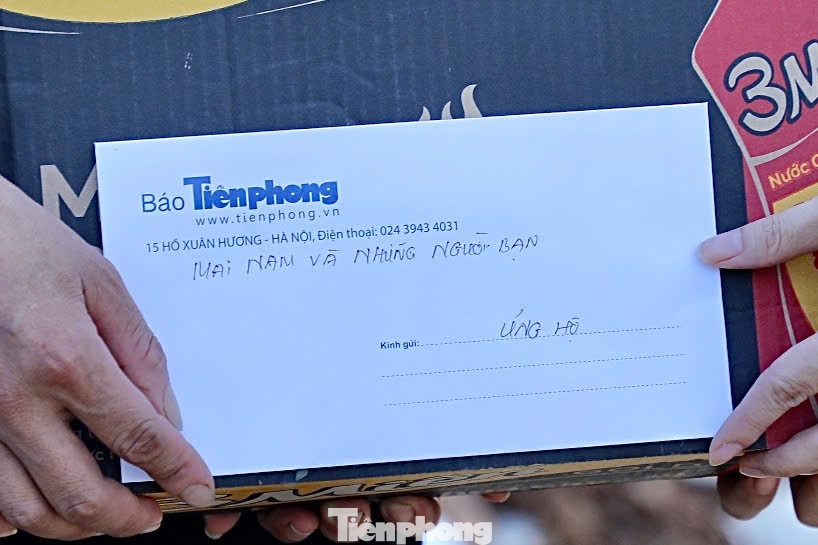 Mai Nam và những người bạn ủng hộ 10 trường hợp bị ảnh hưởng bởi bão số 3 tại Bắc Kạn 30 triệu đồng. Mười triệu đồng của nhóm bạn đọc này sẽ được dùng để ủng hộ thân nhân 2 trường hợp tử vong.