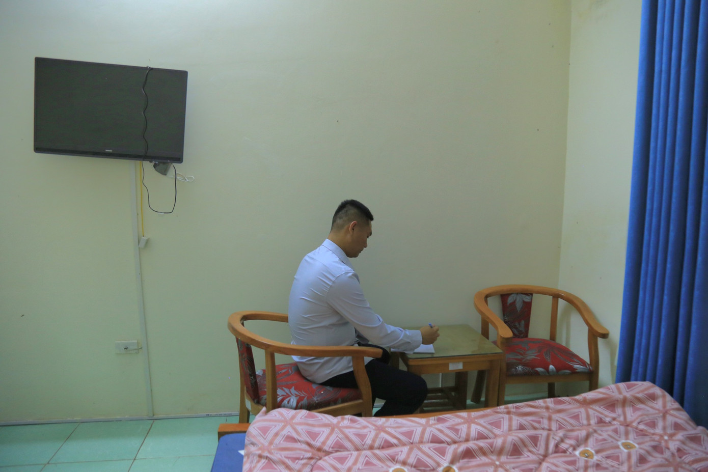 Một cán bộ từ TP Hà Giang về TP Tuyên Quang làm việc