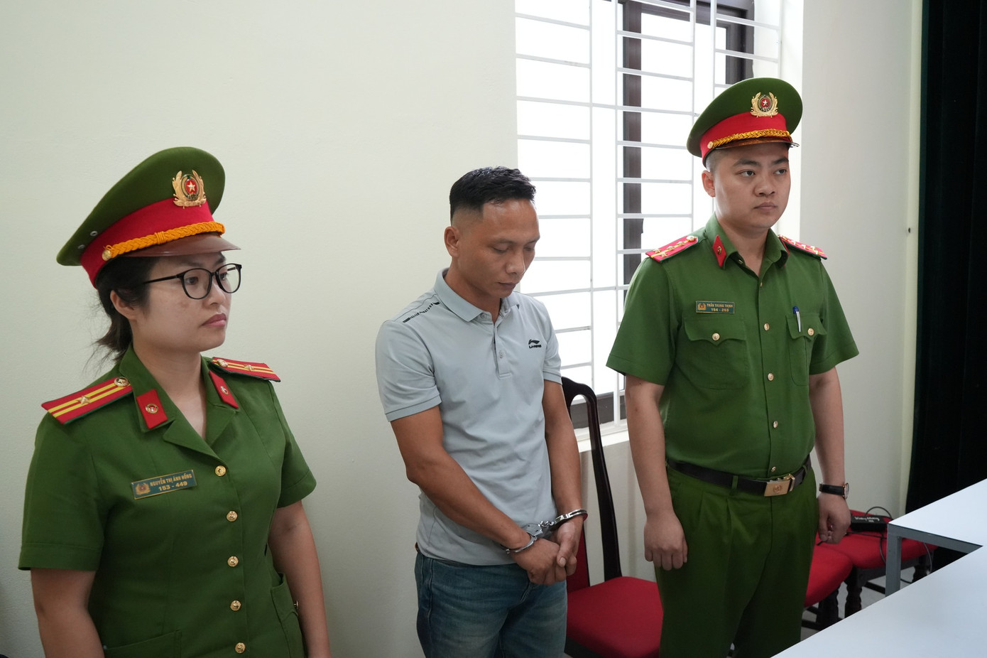 Đối tượng Nguyễn Văn Vững tại cơ quan Công an. Ảnh: Công an tỉnh Hà Giang.