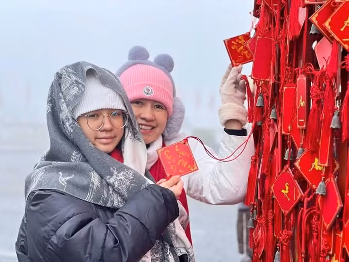 Du khách tham gia nhiều hoạt động trong chương trình. Ảnh: Sun Group.