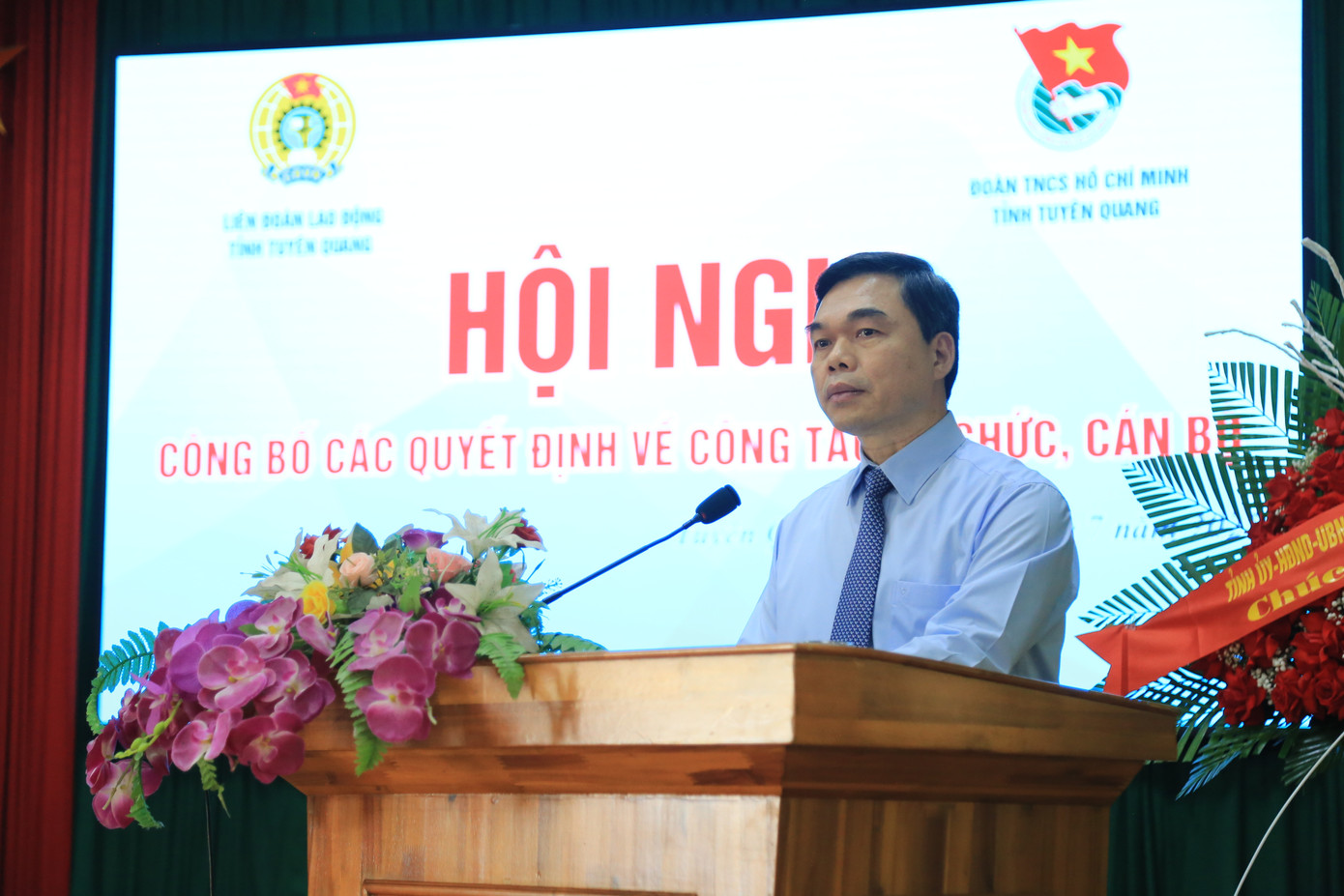 Ông Ma Thế Hồng - Phó Bí thư Tỉnh ủy, Chủ tịch Ủy ban MTTQ Việt Nam tỉnh Tuyên Quang phát biểu tại Hội nghị.