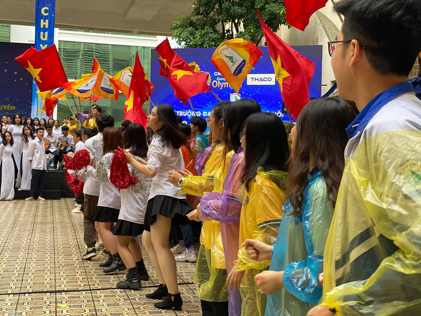 Nữ sinh Ninh Bình vô địch Đường lên đỉnh Olympia năm thứ 20 ảnh 22