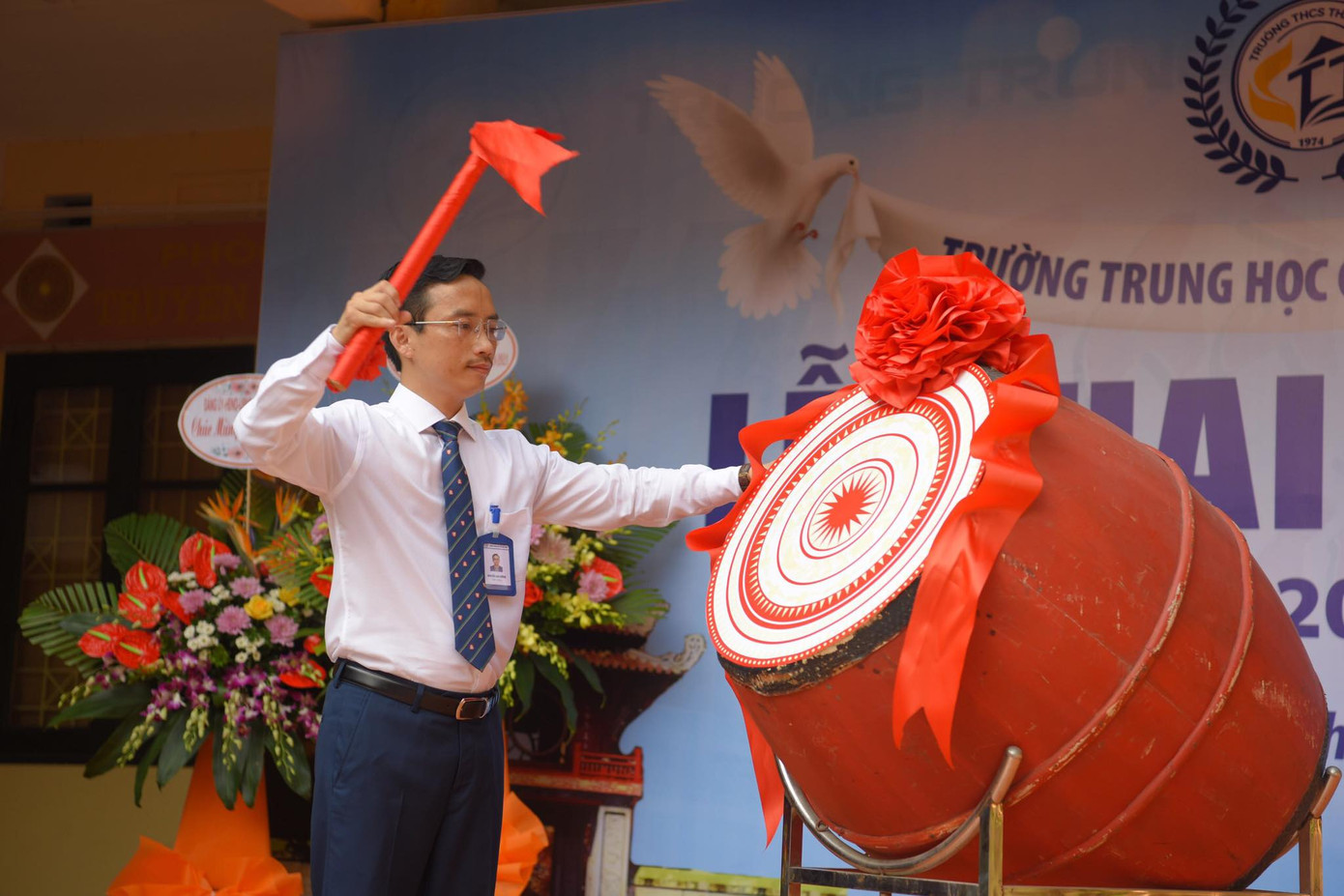 Lễ khai giảng đặc biệt trong mùa COVID-19: Nơi trực tuyến, nơi khai giảng trong lớp học ảnh 69