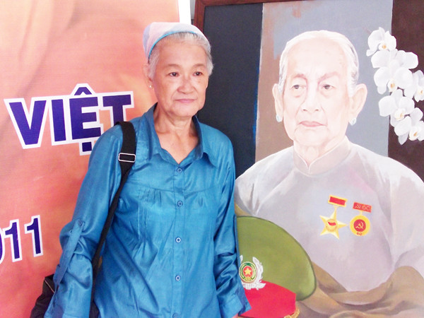 Hoạ sỹ Đặng Ái Việt 