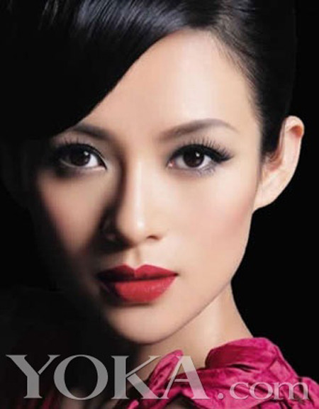 Angelina Jolie Miranda Kerr Selena Gomez Taylor Swift Phạm Băng Băng Chương Tử Di Hồ Ngọc Hà Thanh Hằng Thủy Tiên