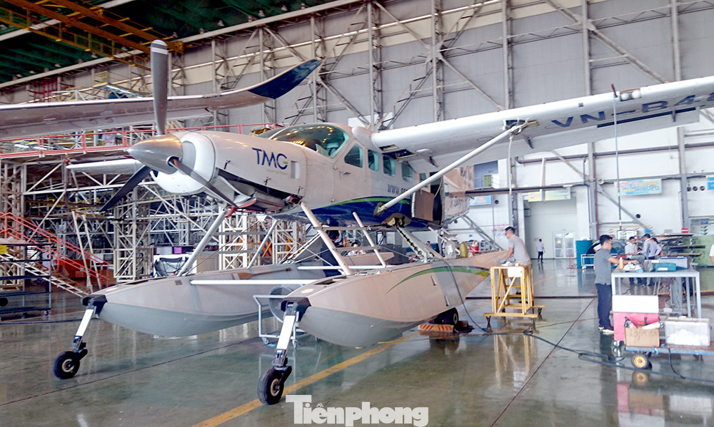 Hiện Việt Nam không có cá nhân nào sở hữu máy bay riêng do việc cấp phép bay còn nhiều rào cản. Trong ảnh là thủy phi cơ của hãng hàng không Hải Âu phục vụ bay du lịch (Ảnh: PT).