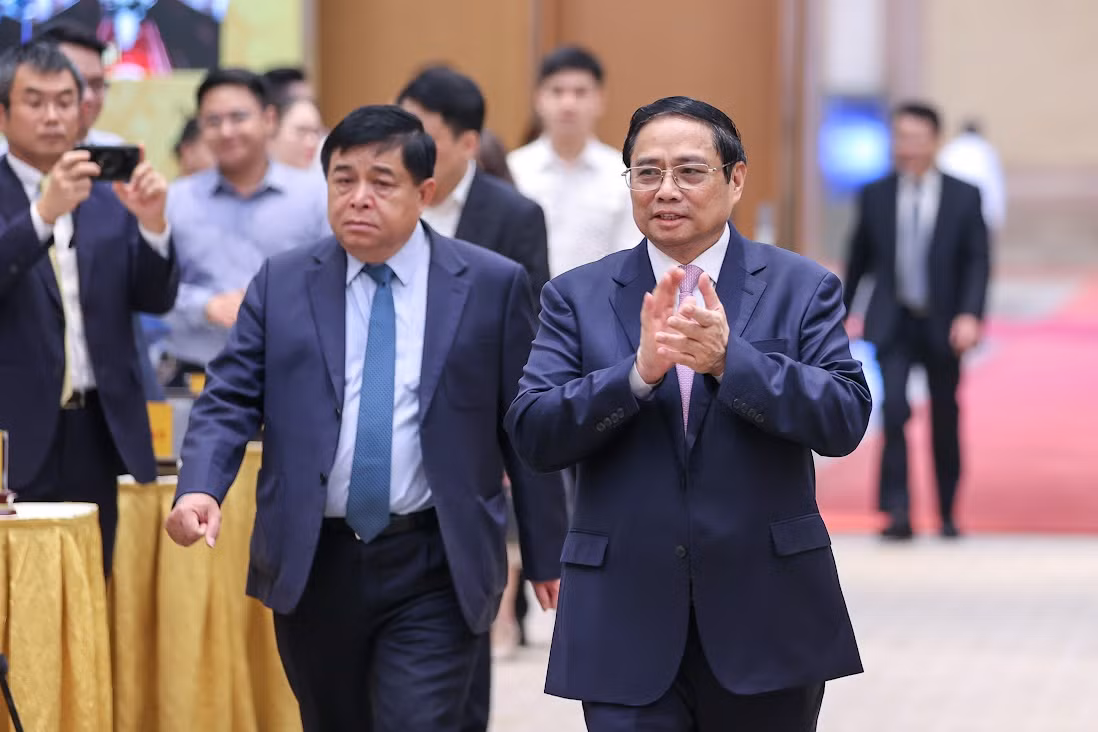 Thủ tướng Phạm Minh Chính tới dự hội nghị. (Ảnh: Nhật Bắc)