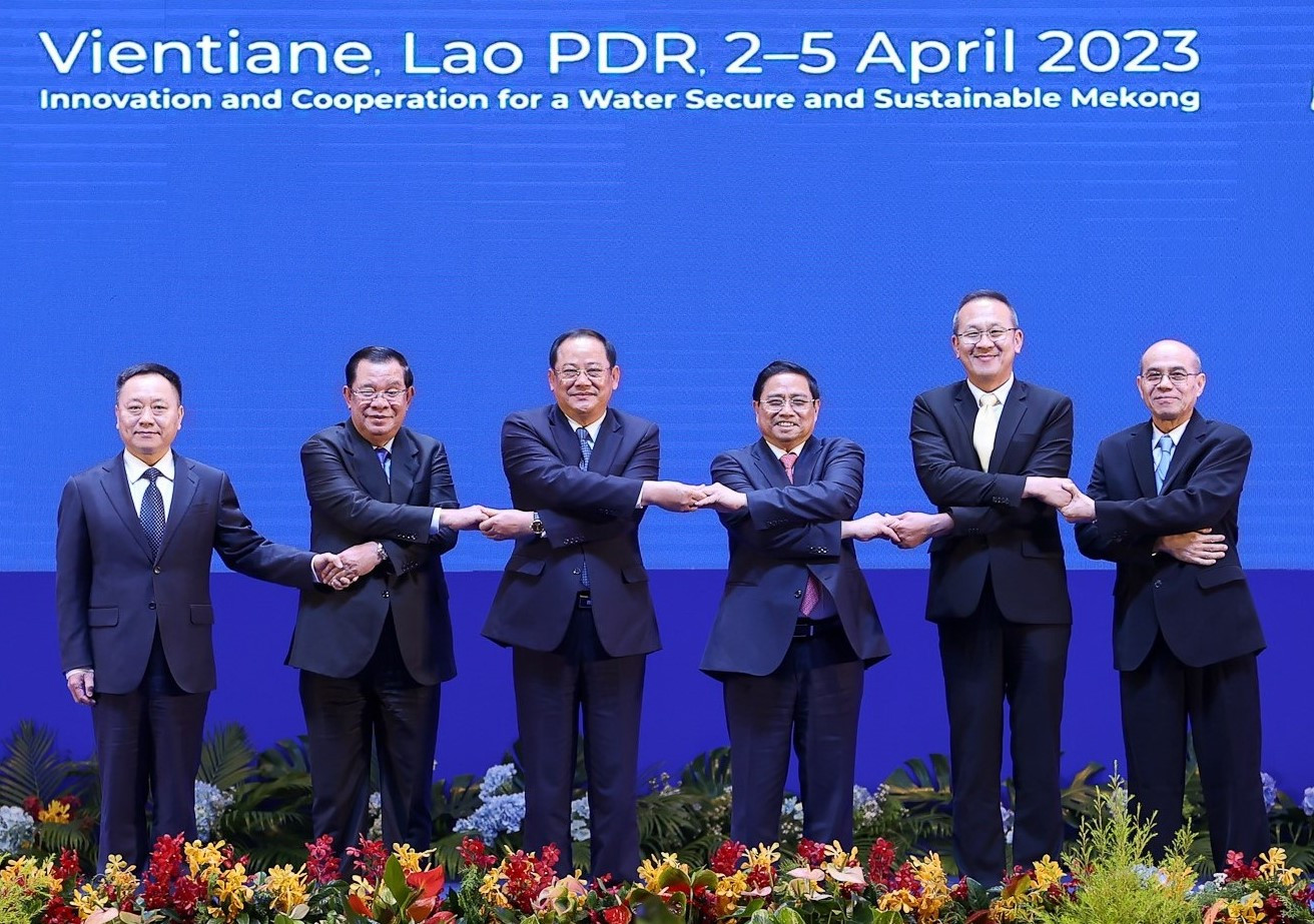 Lãnh đạo các nước và các đối tác tại hội nghị Lãnh đạo các nước và các đối tác tại hội nghị