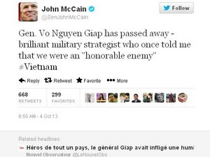 Trang Twitter của Thượng nghị sĩ Mỹ John McCain bày tỏ lòng tiếc thương Đại tướng Võ Nguyên Giáp (Nguồn: Twitter)