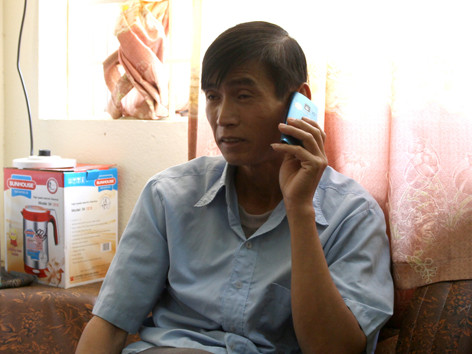 Chủ tịch UBND xã Minh Lương khẳng định bãi vàng trên là bãi vàng trái phép, song cũng cho biết chỉ có 2 người chết. Chủ tịch UBND xã Minh Lương khẳng định bãi vàng trên là bãi vàng trái phép, song cũng cho biết chỉ có 2 người chết