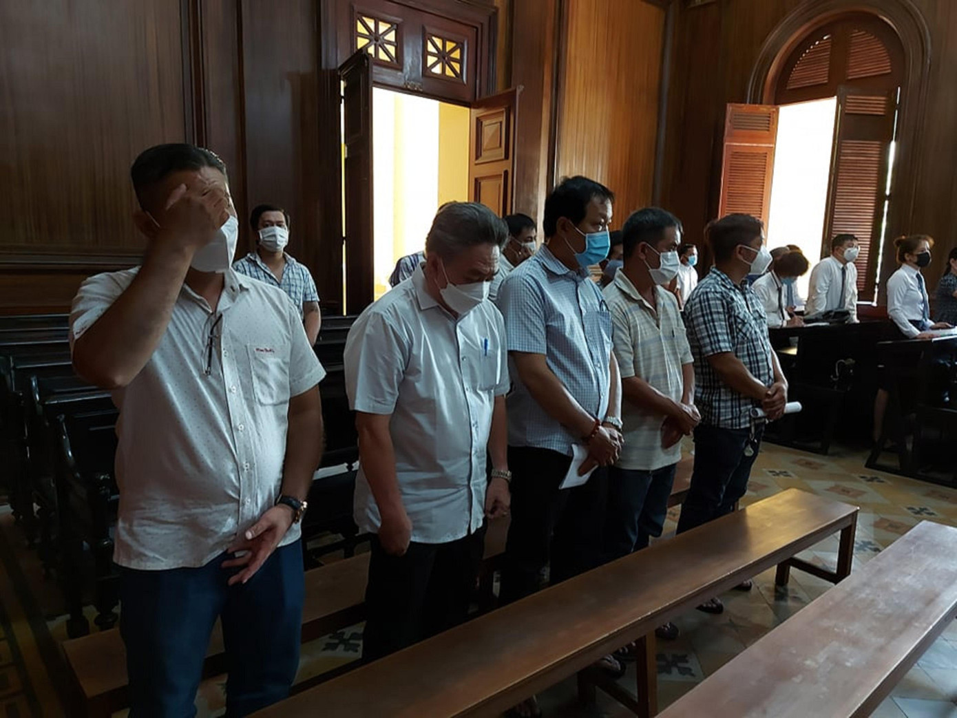 Các bị cáo tại phiên tòa sáng nay 21/3. Các bị cáo tại phiên tòa sáng nay 21/3.