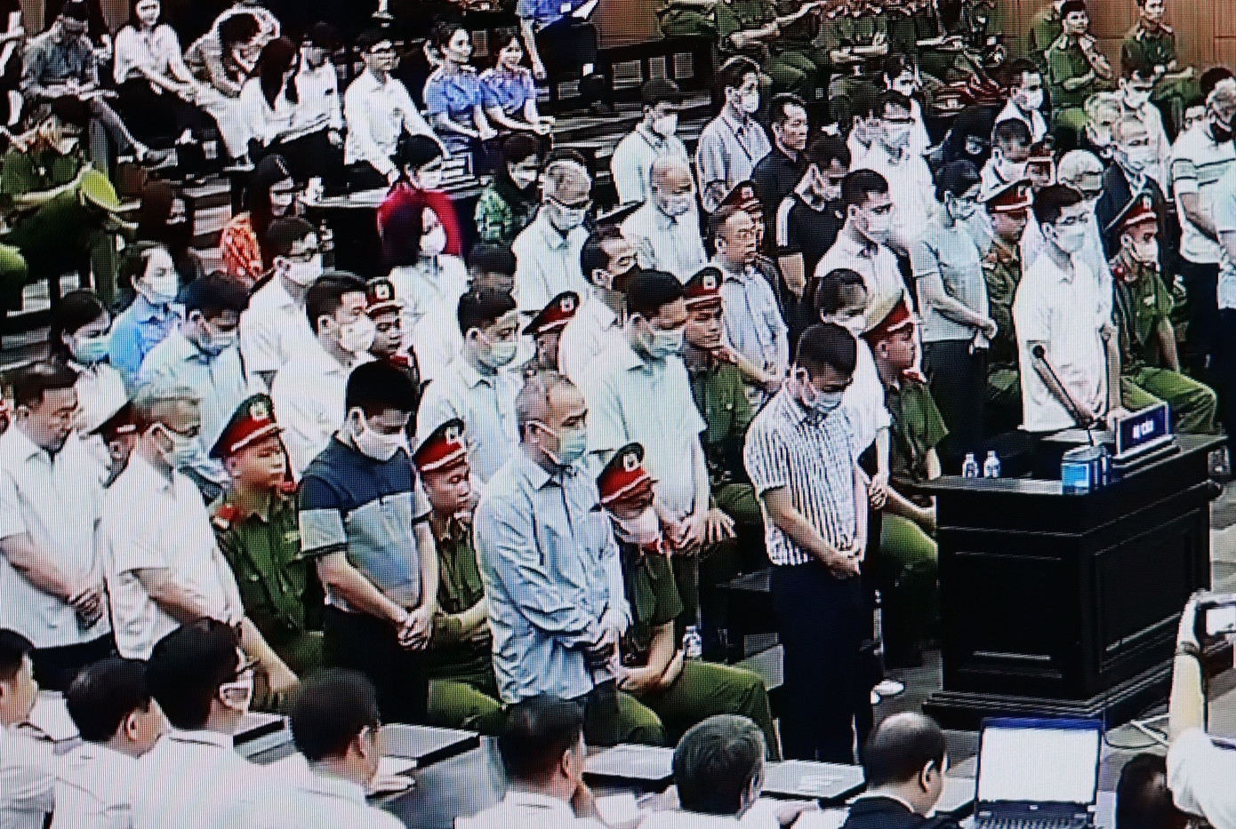 Phiên toà xét xử diễn ra ngày 17/7. Ảnh Như Ý