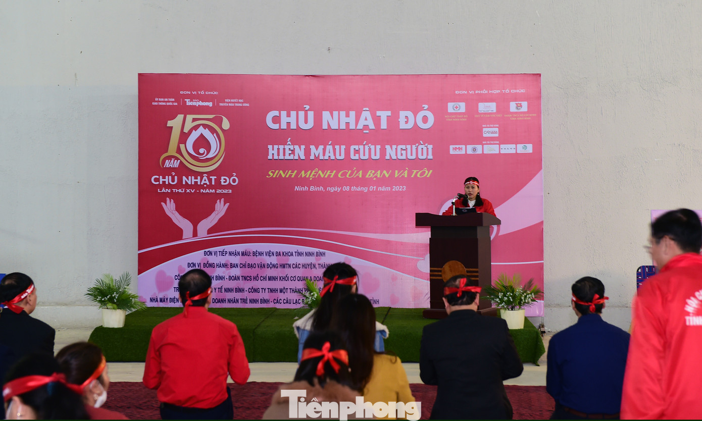 Chương trình Chủ nhật Đỏ lần thứ XV - năm 2023 diễn ra tại Bệnh viện Đa khoa tỉnh Ninh Bình. Ảnh: Xuân Tùng
