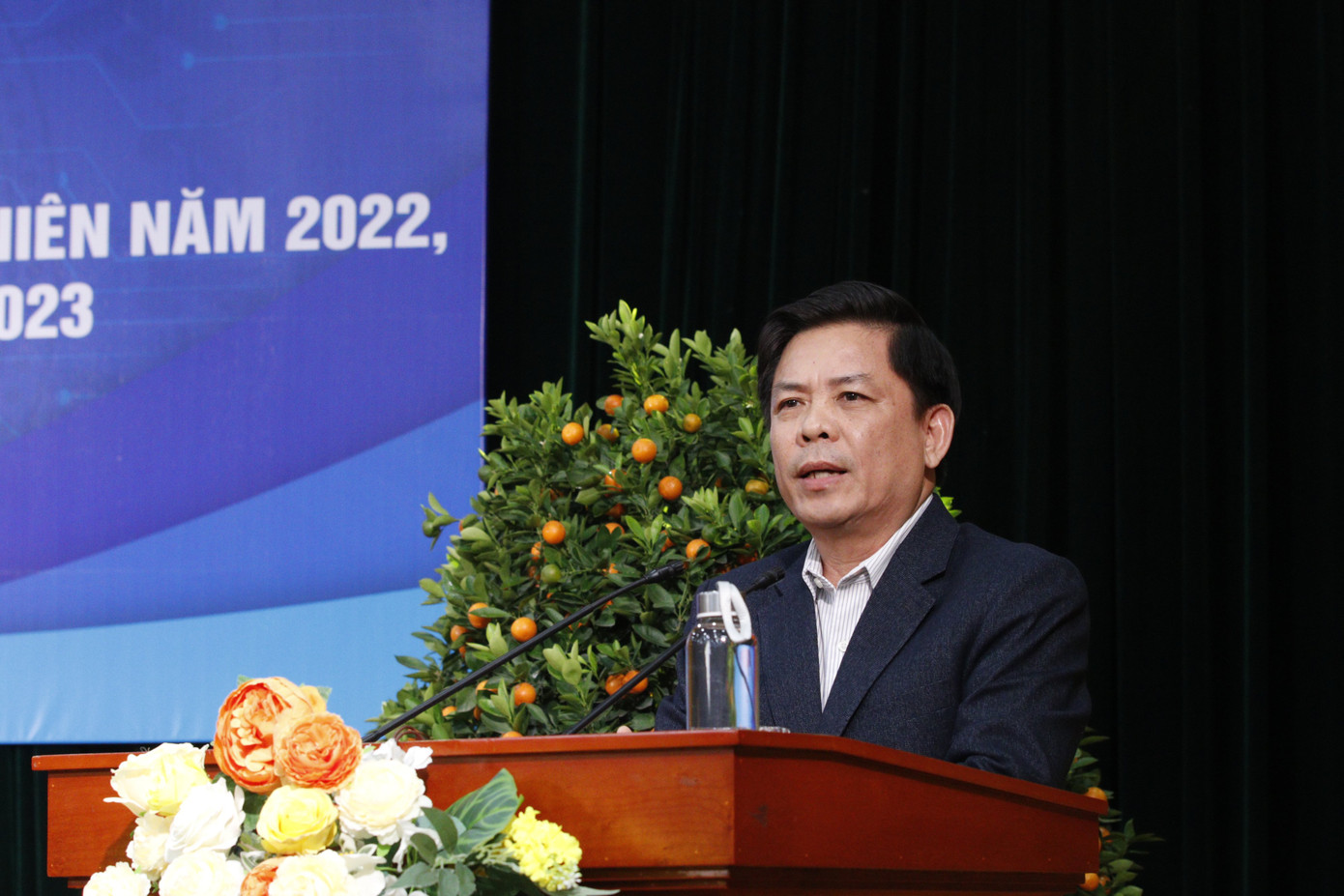 Ông Nguyễn Văn Thể phát biểu tại hội nghị. Ảnh: Trịnh Lý